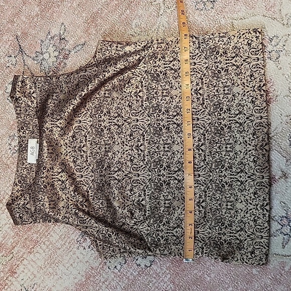AGB Sleeveless Back Zip Gold & Brown Top - Size 12 - Picture 11 of 11